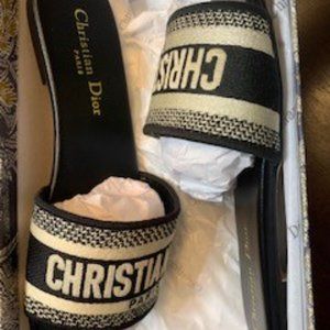 Dior Slide
